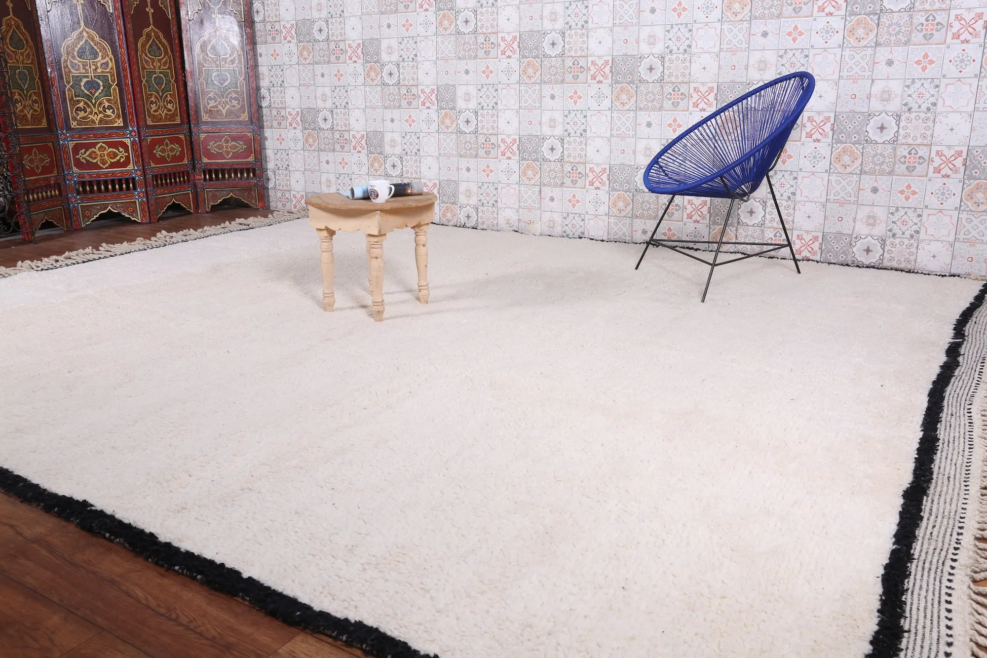 Moroccan Rug Beige With Black Border - Beni Area Rug - Custom Rug