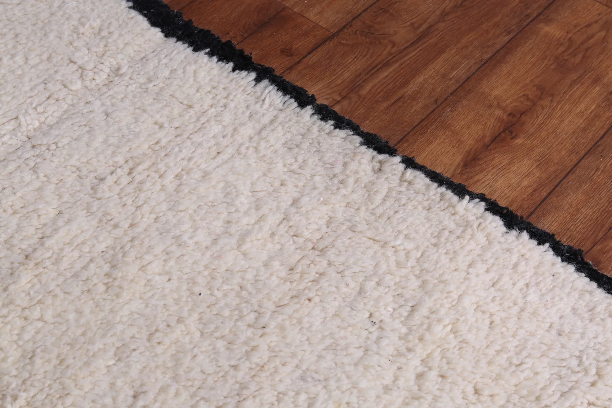 Moroccan Rug Beige With Black Border - Beni Area Rug - Custom Rug