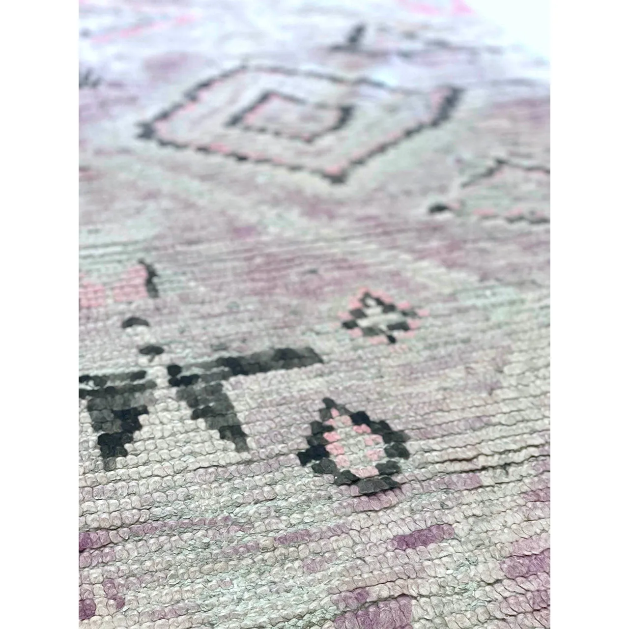 No. 838 | 5' 10" x 7' 8"