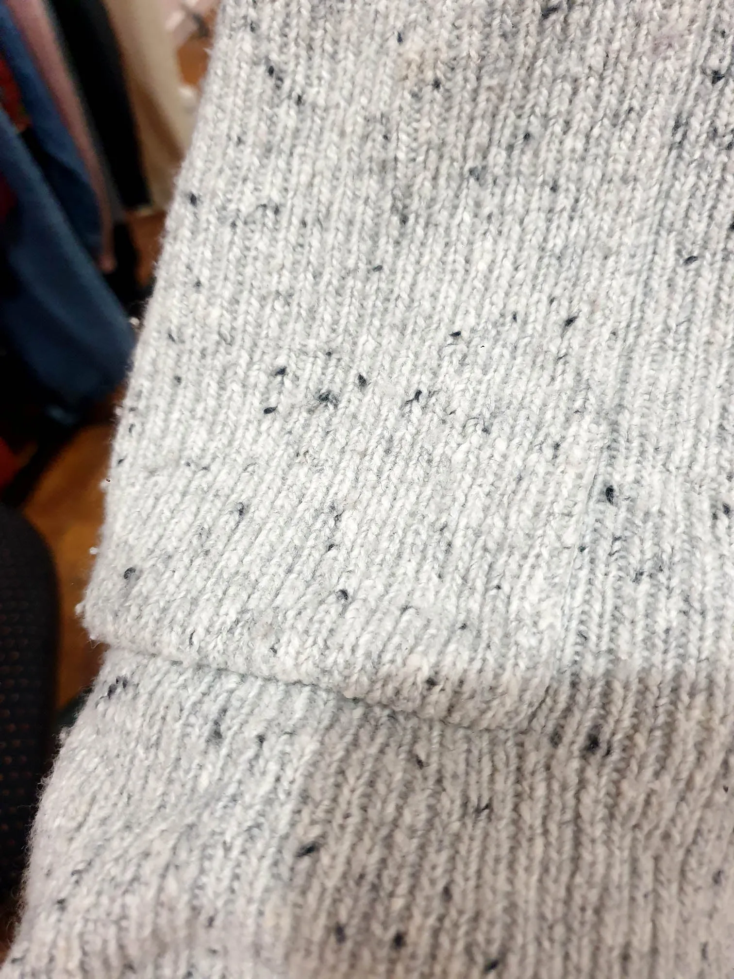 Obus grey wool blend top size 3, best fits 12-14