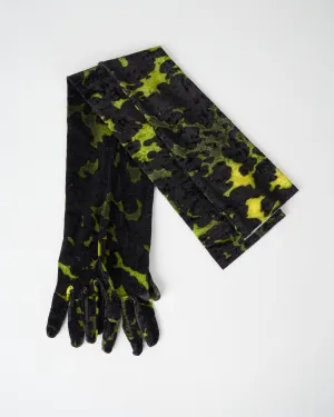 printed velvet gloves - green