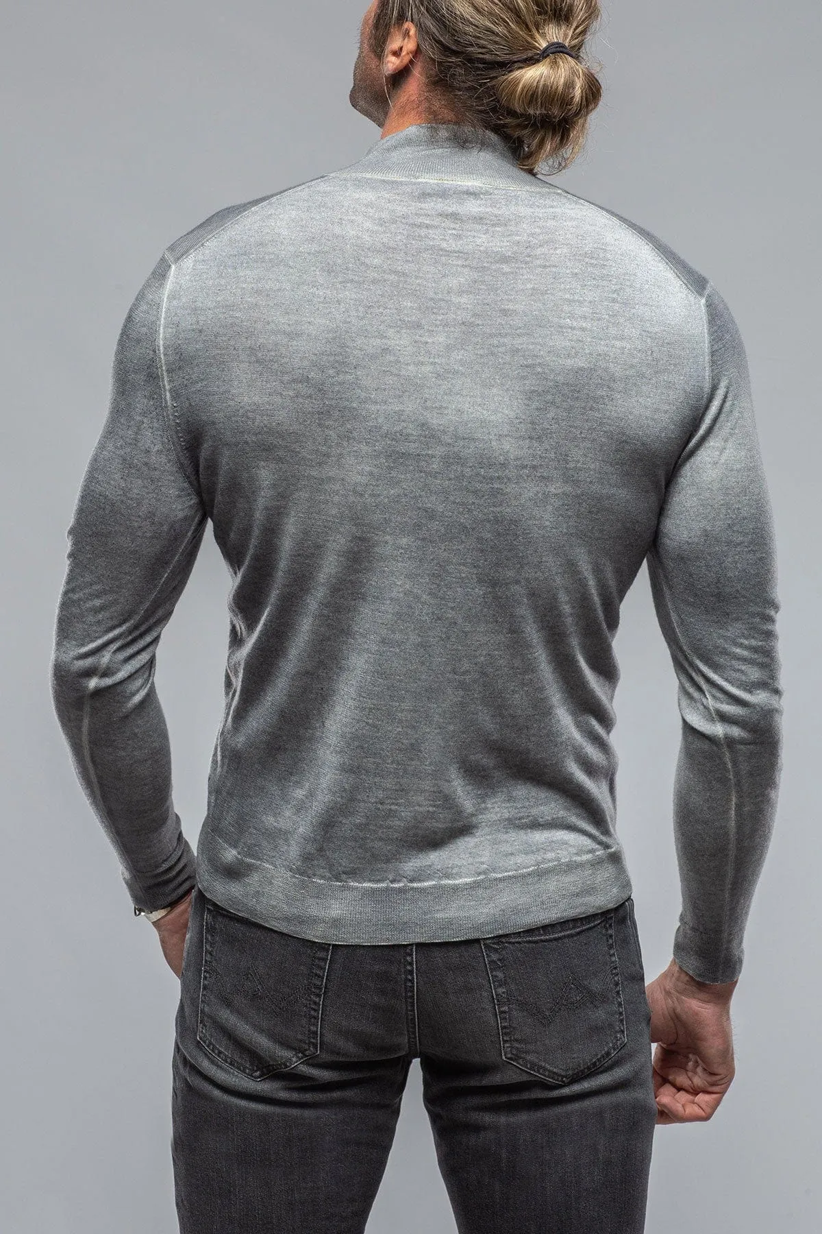 Queniin Cashmere Quarter Zip In Perla