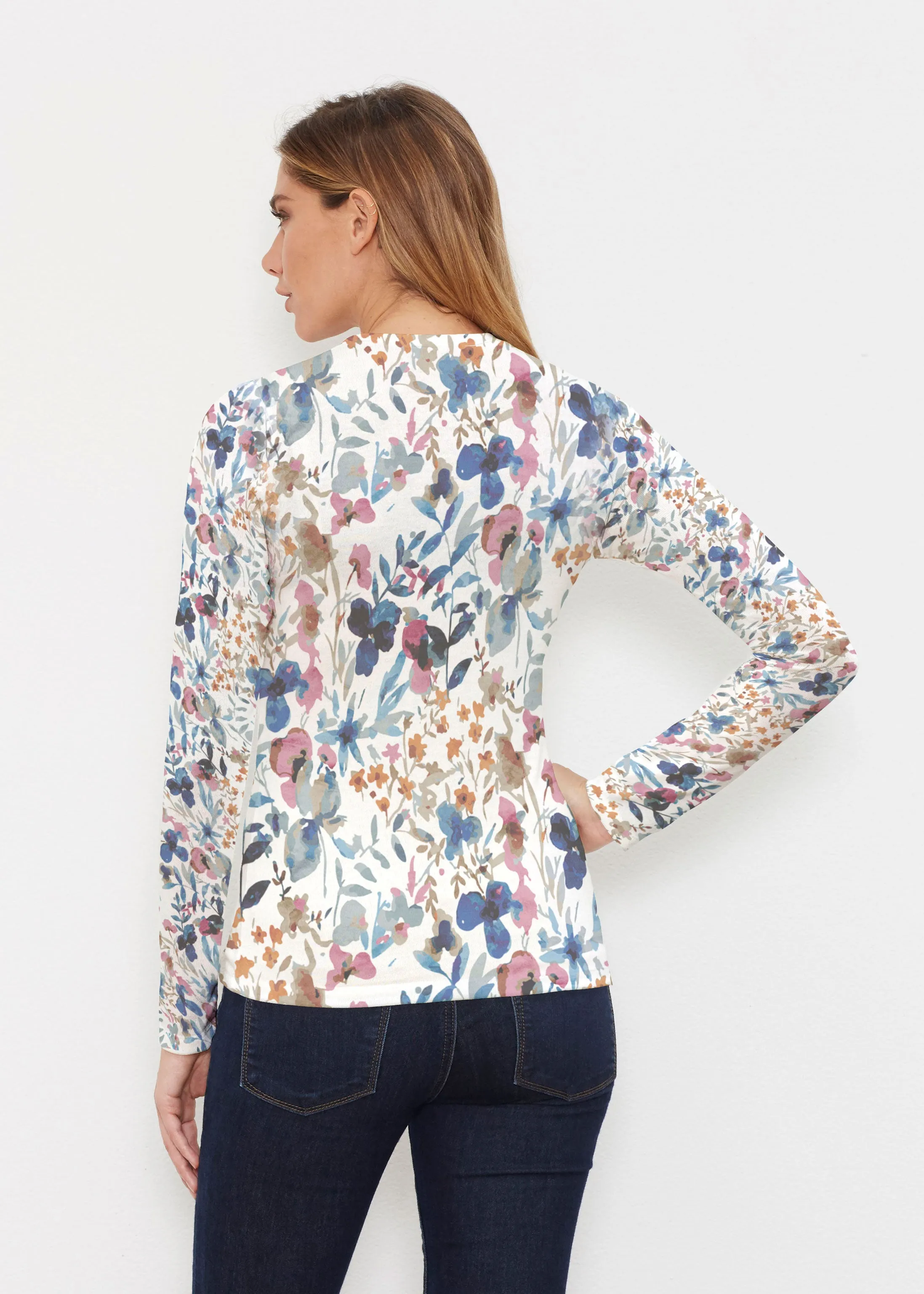 Rossa (8016) ~ Butterknit Long Sleeve V-Neck Top