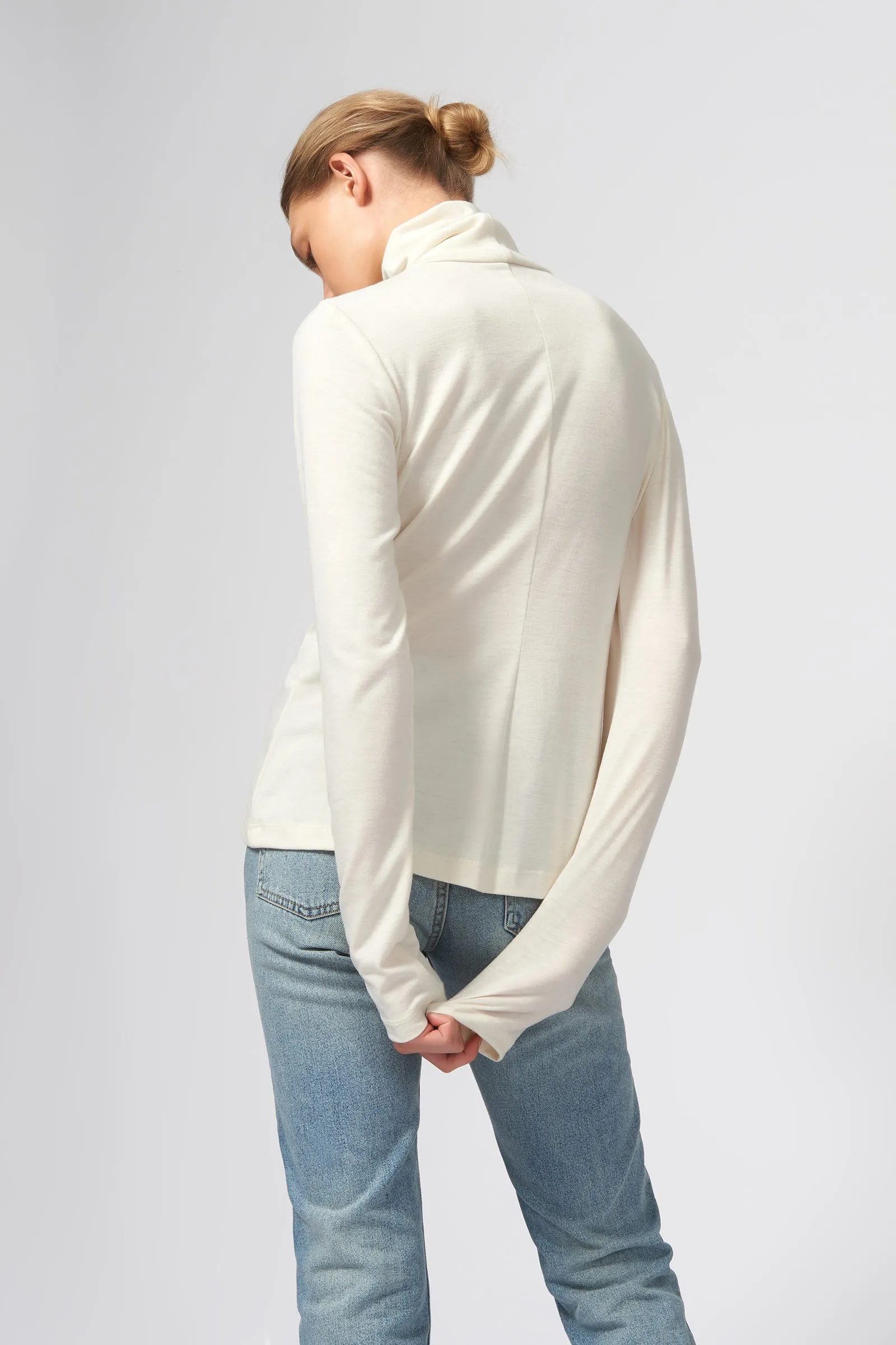 Seamed Fitted Turtleneck - Ivory