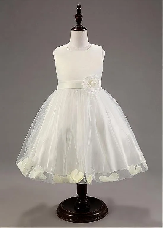 Simple Tulle  Flower Girl Dresses With Handmade Flowers