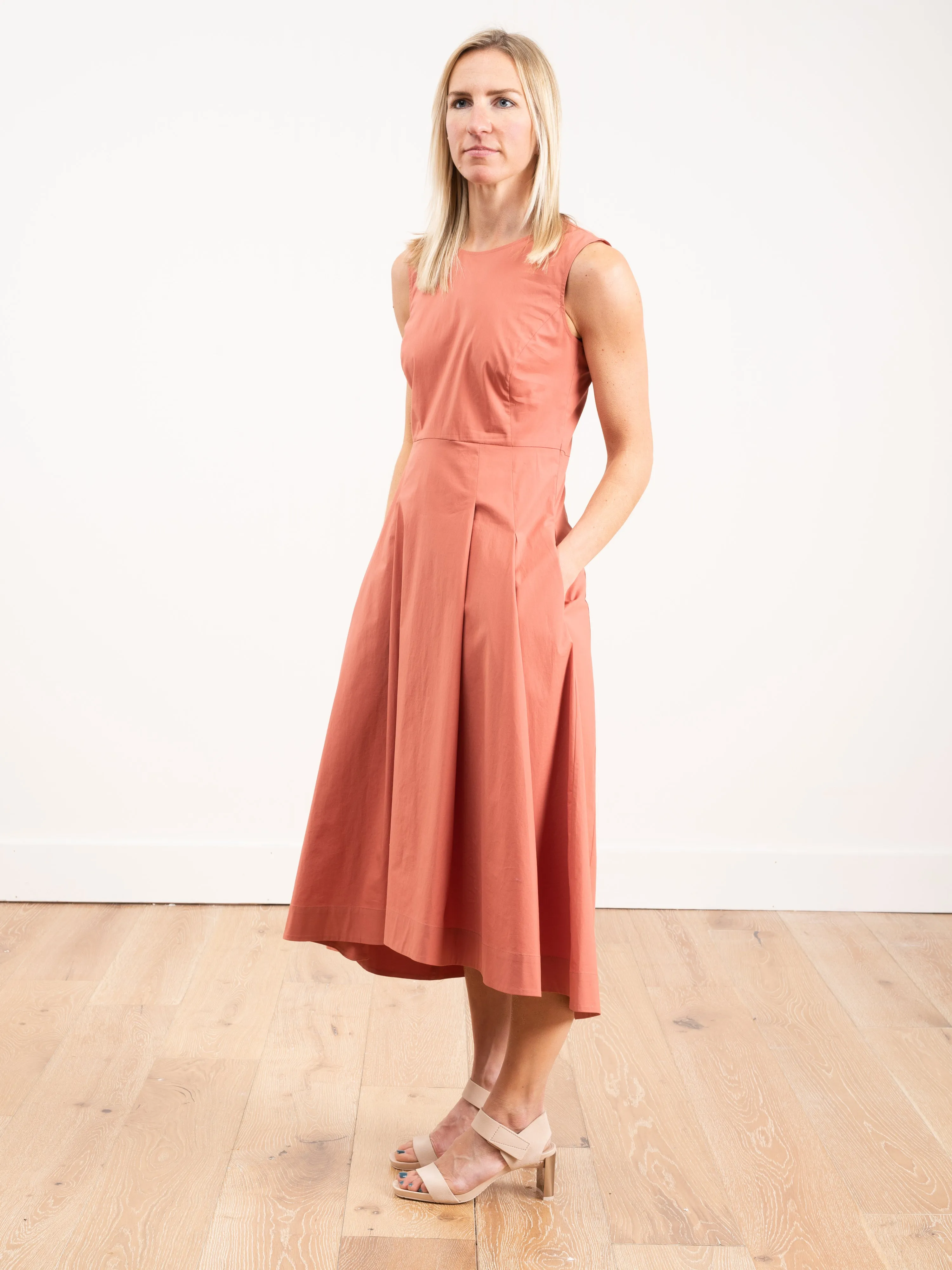 sleeveless full skirt dress - sienna