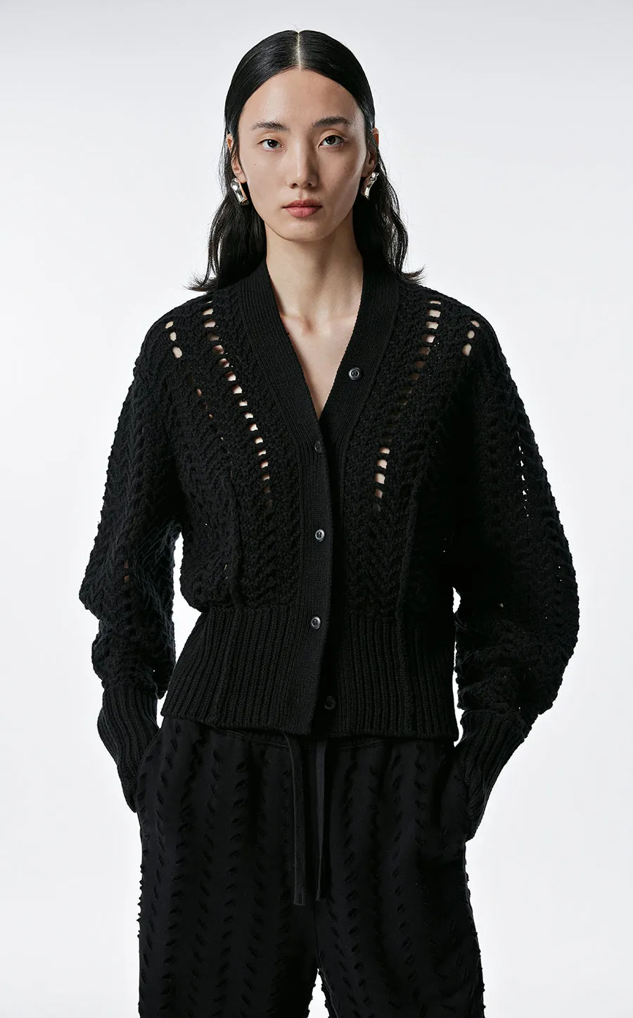 Sweater / JNBY V-Neck Wool Cropped Sweater