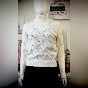 The Cashmere Project Ruffled mock neck Pullover sweater cream color Size Small