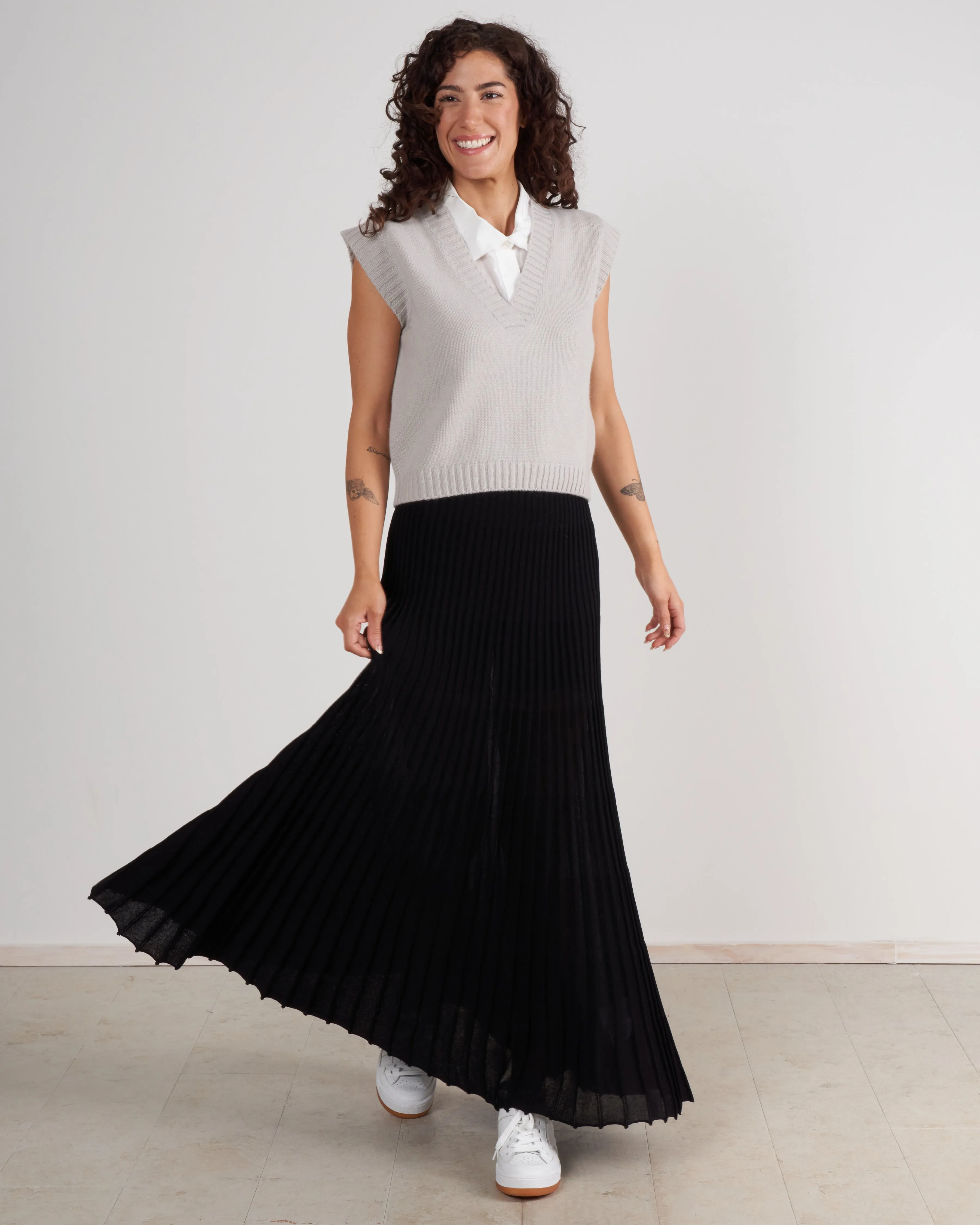 v-neck vest - nobility cc1-82