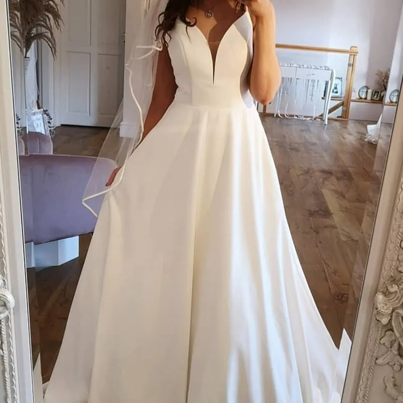 V-Neck White Satin Lace Bridal Gown
