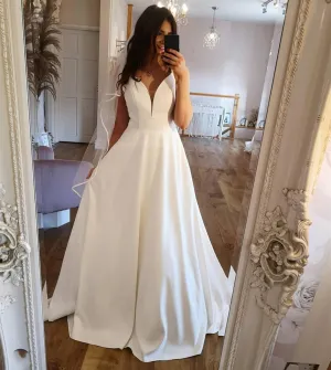 V-Neck White Satin Lace Bridal Gown