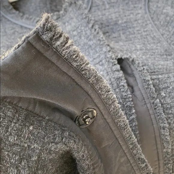 Vince Classy Woven Fringed Wool Silk Jacket Blazer