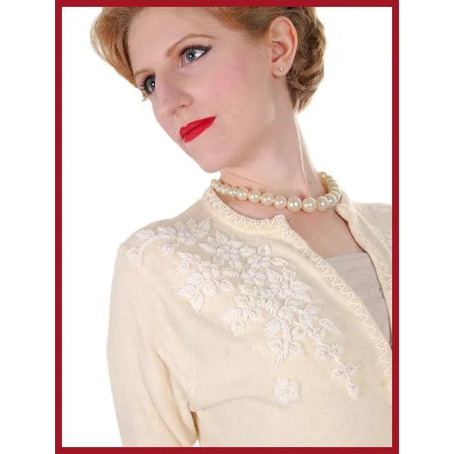 Vintage Cream Wool Beaded Cardigan Sweater 1950s S-M