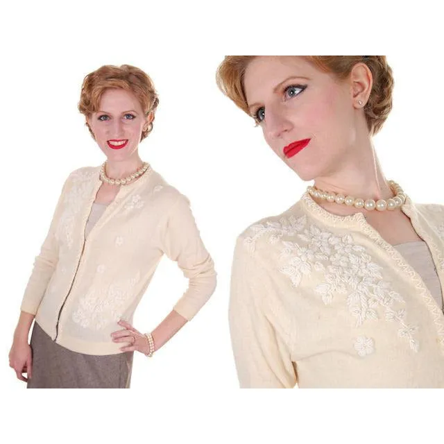 Vintage Cream Wool Beaded Cardigan Sweater 1950s S-M