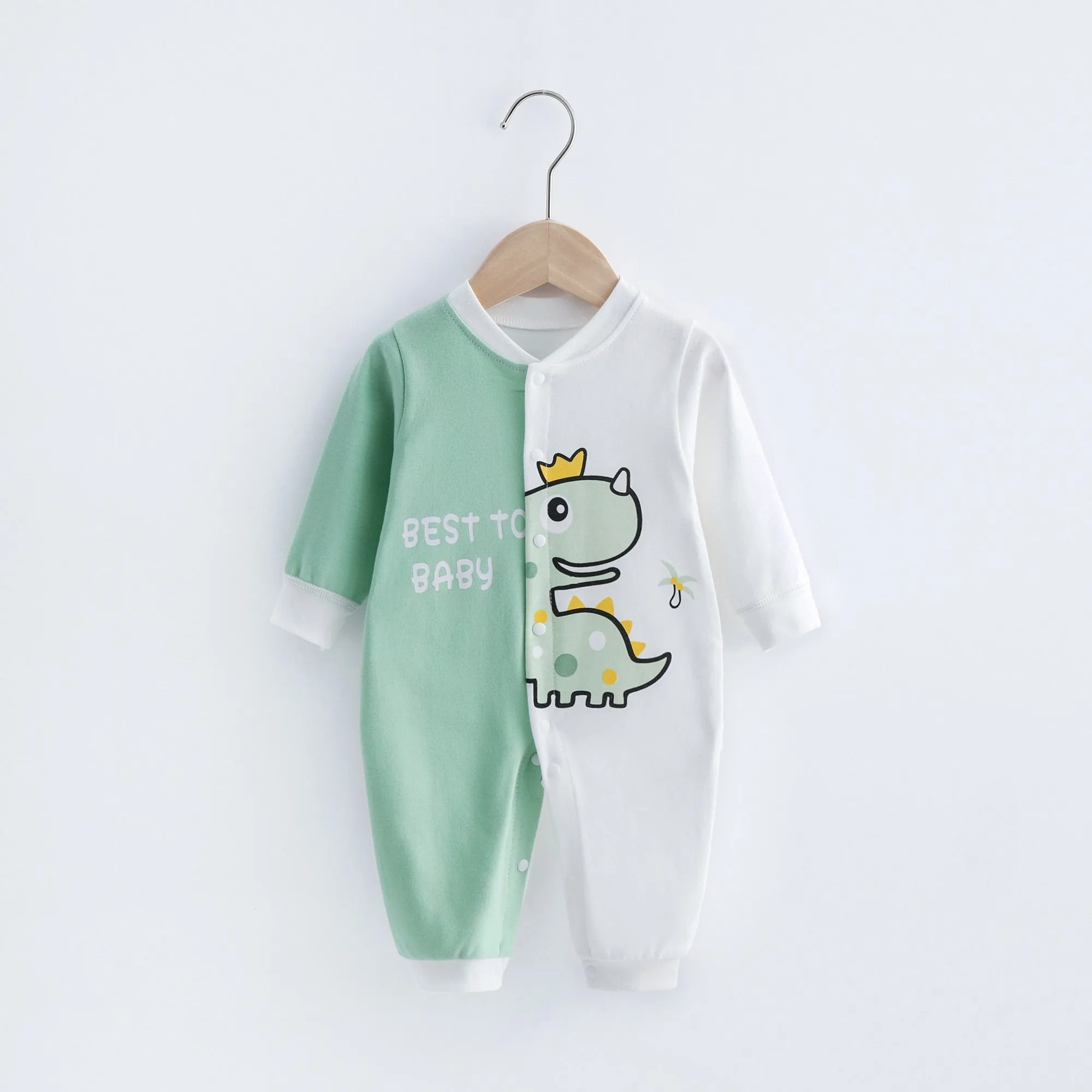 Warm Jumpsuit Dragon Pattern