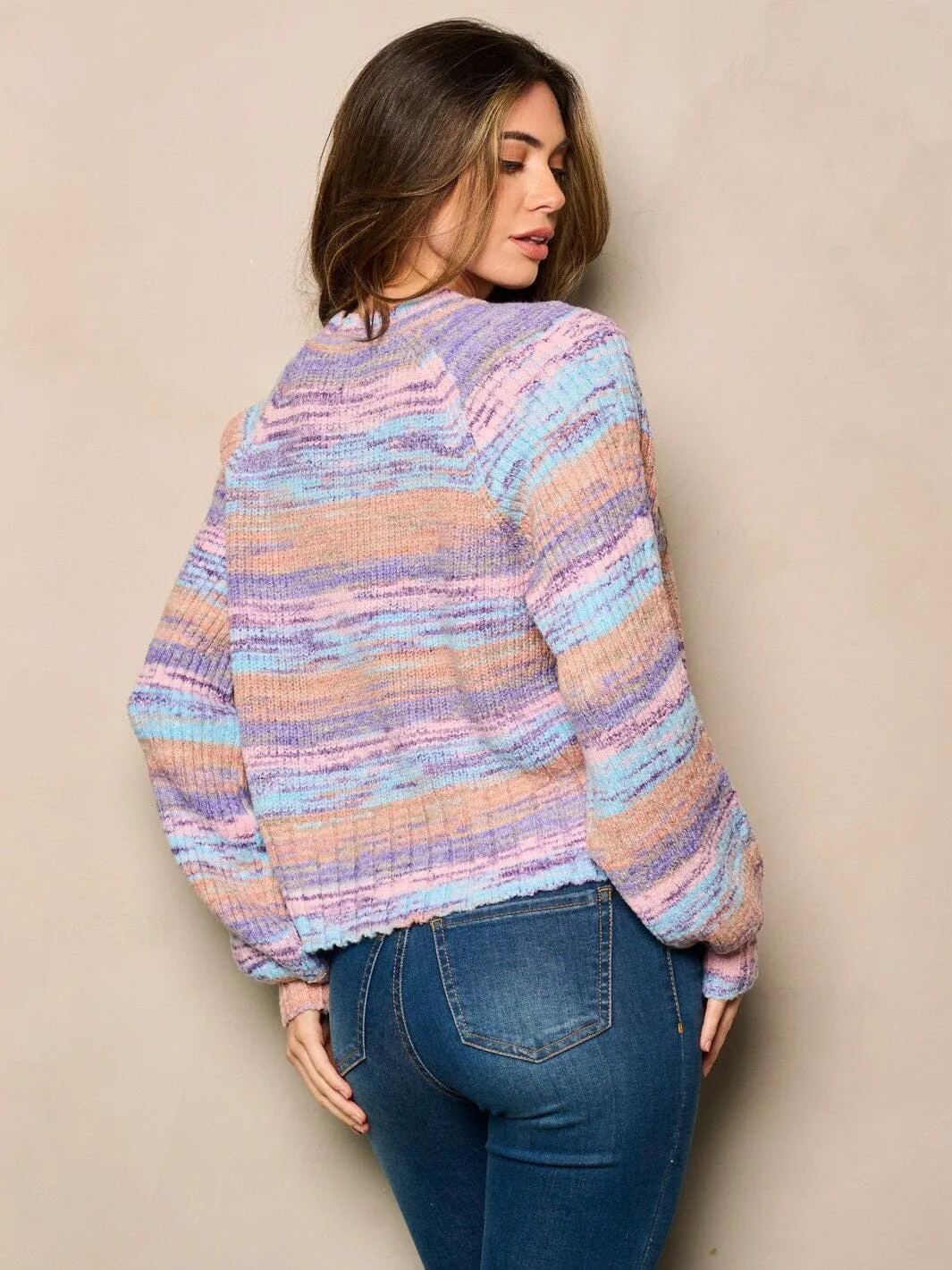 WOMEN'S LONG SLEEVE SCALLOP EDGE COLORBLOCK SWEATER